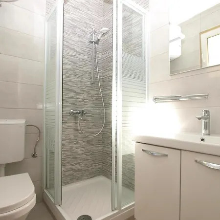 Apartment Fuer 2 Personen Ca 22 Qm In Pula, Istrien Istrische Riviera